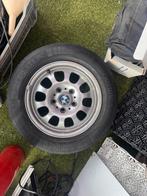 originele BMW lichtmetalen velgen 15 inch plus band (5x120), Auto-onderdelen, Banden en Velgen, Gebruikt, 15 inch, Banden en Velgen