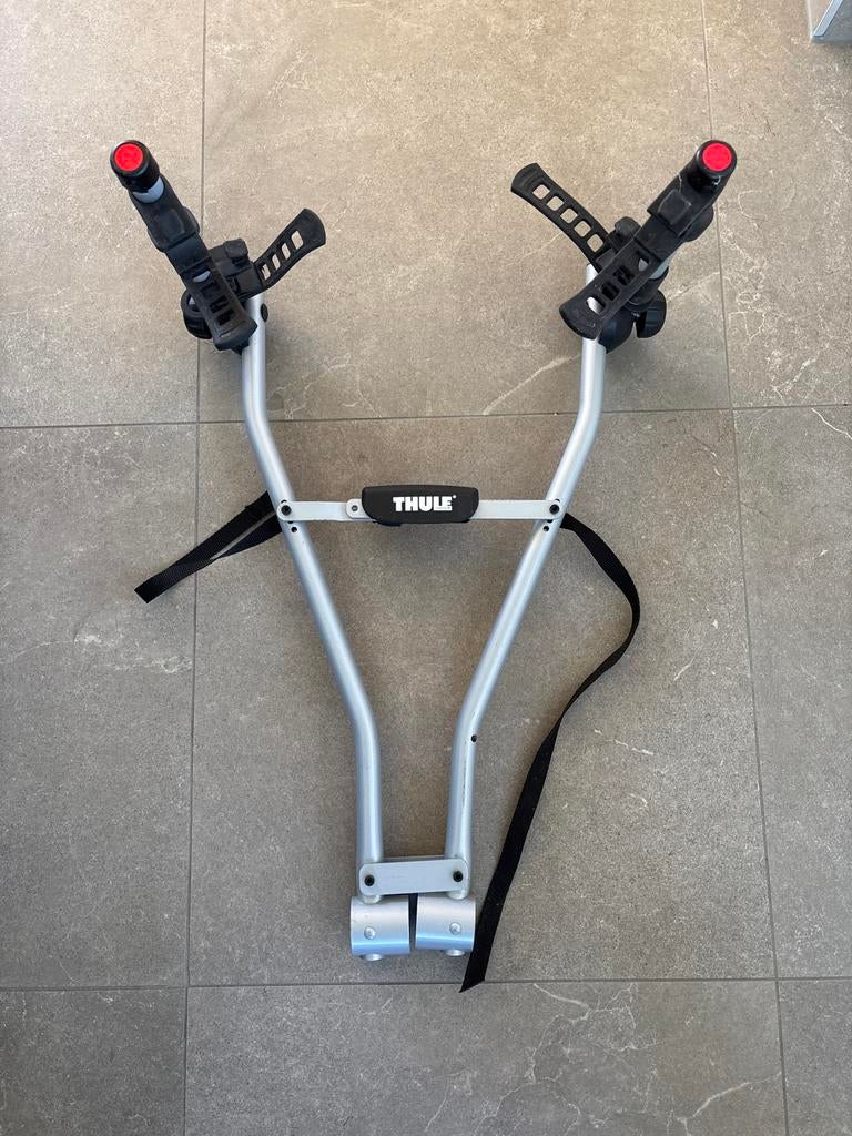 Thule Fietsendrager - Compact en Opvouwbaar voor 2 Fietsen, Ophalen, 2 fietsen, Gebruikt, Trekhaakdrager