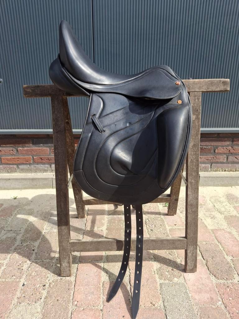 Dressuurzadel Rossner Toronto MW zwart 18", Ophalen, Zo goed als nieuw, Dressuur