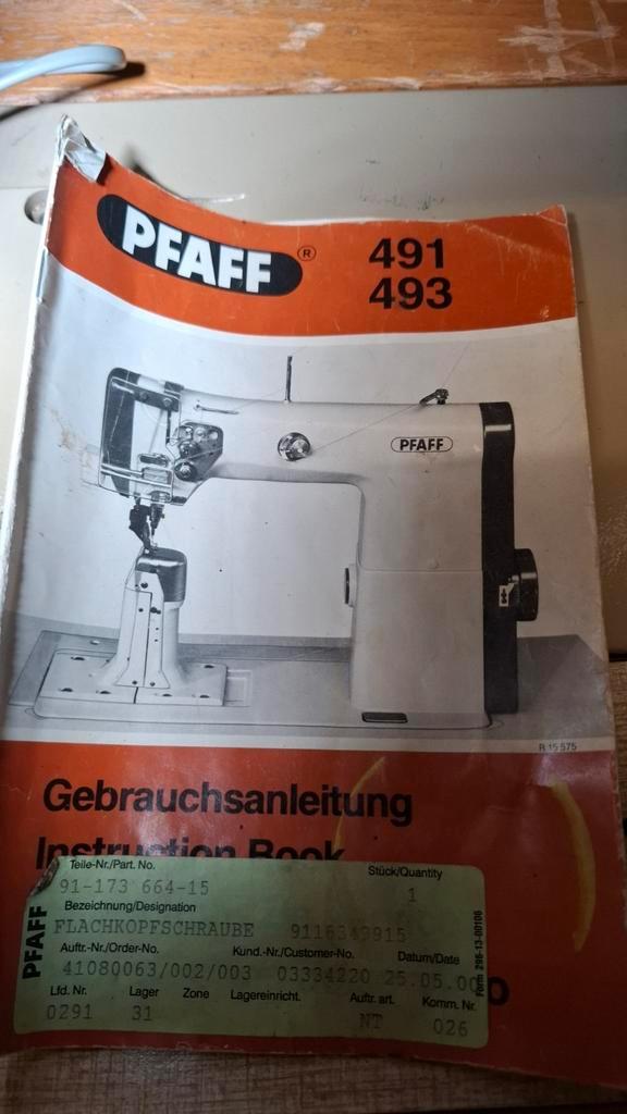 Pfaff 491  Naaimachine roelvoet, Hobby en Vrije tijd, Naaimachines en Toebehoren, Ophalen of Verzenden