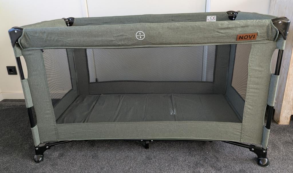 Campingbedje, Kinderen en Baby's, Babywiegjes en Ledikanten, Ophalen, Zo goed als nieuw, Reisbedje