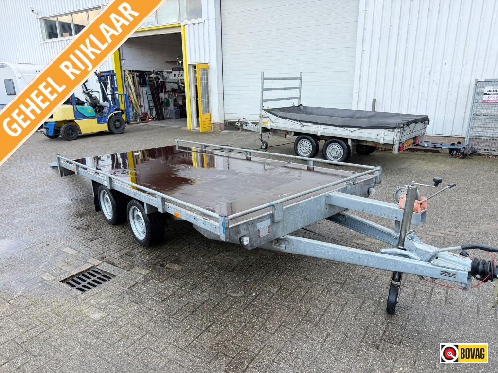 EDUARD SARIS AUTOAMBULANCE 4X2 2700KG NIEUW STAAT!, Auto diversen, Aanhangers en Bagagewagens, Gebruikt