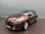 Renault Clio 0.9 TCe Iconic CRUISE | PARKEERSENSOREN !, Auto's, Voorwielaandrijving, 898 cc, Euro 6, Bruin