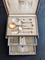Amefa bestekcassette, zwaar verzilverd, 8 persoons, Antiek en Kunst, Ophalen of Verzenden