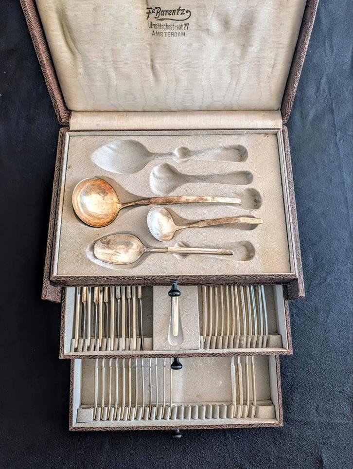 Amefa bestekcassette, zwaar verzilverd, 8 persoons, Antiek en Kunst, Antiek | Bestek, Ophalen of Verzenden