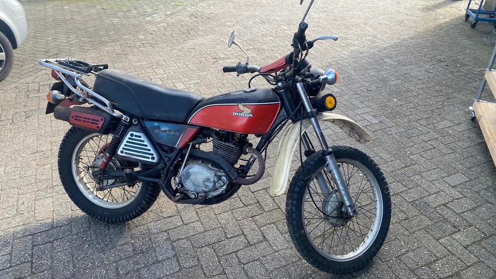 Honda XL 250 motorfiets opknapper, Motoren, Ophalen