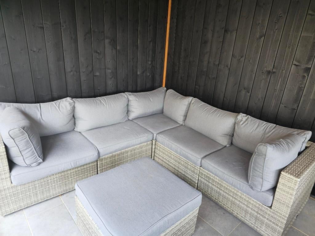 loungeset, Ophalen, 5 zitplaatsen, Kunststof, Gebruikt