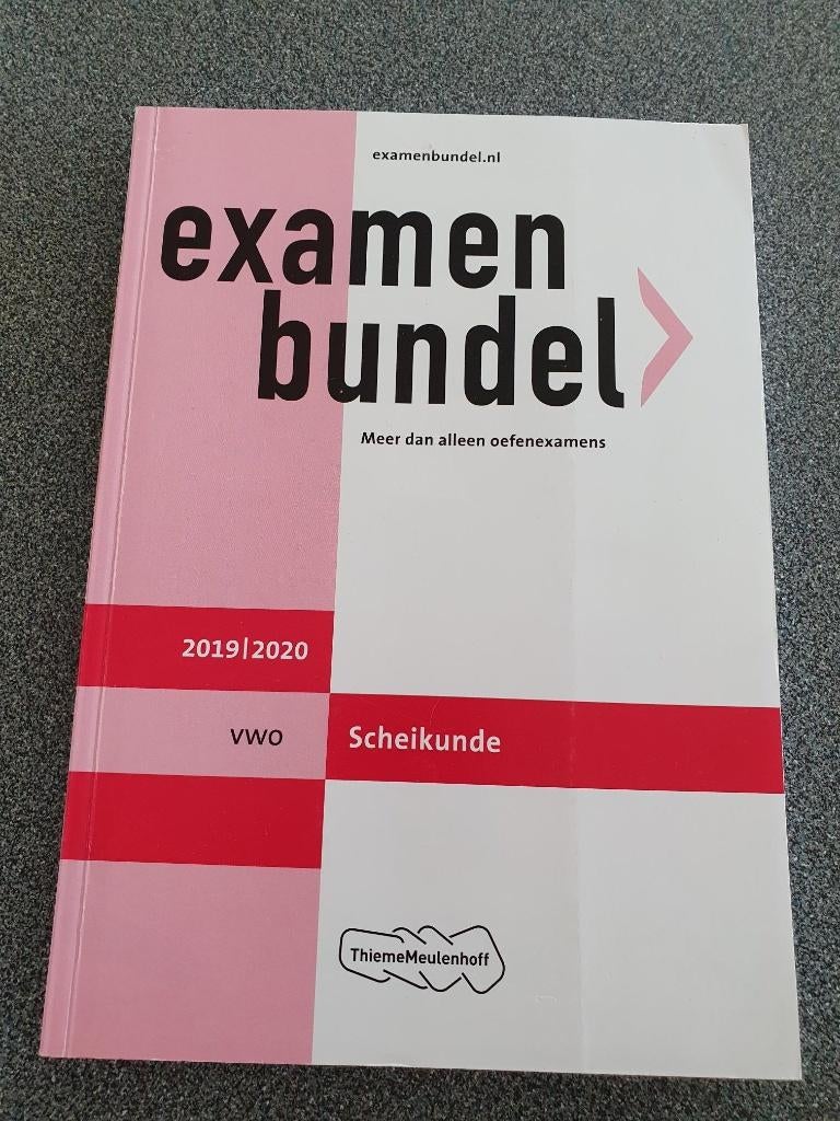 Examenbundel VWO scheikunde, Ophalen of Verzenden, Zo goed als nieuw, VWO, Scheikunde