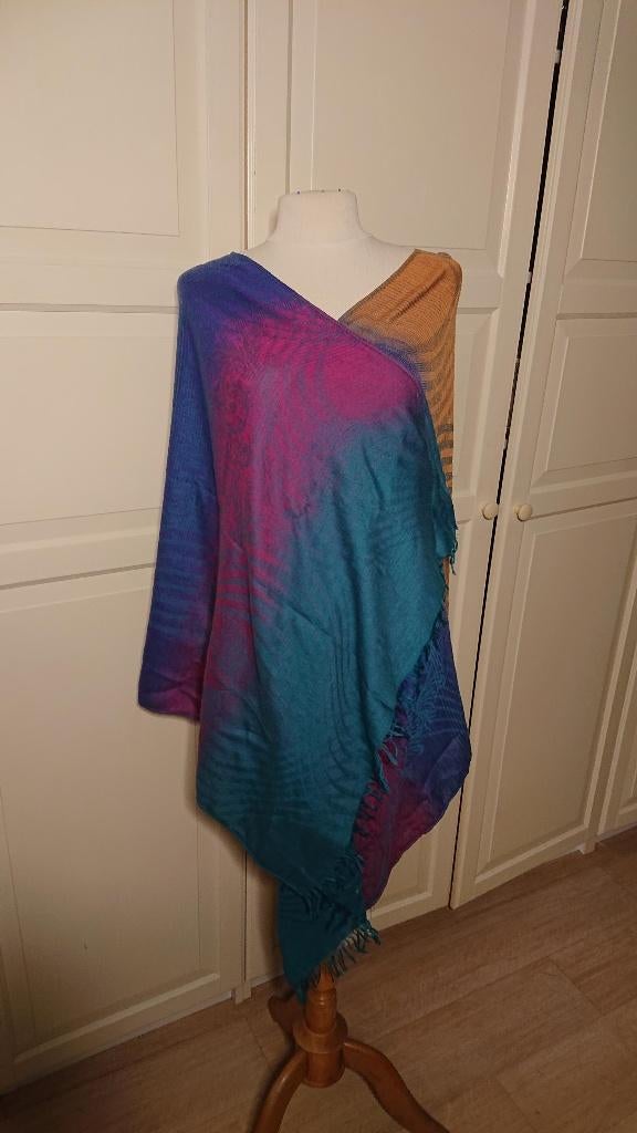 Verschillende Pashmina sjaals shawl omslagdoek, Maat 46/48 (XL) of groter, Ophalen of Verzenden, Zo goed als nieuw, Nepal Raju