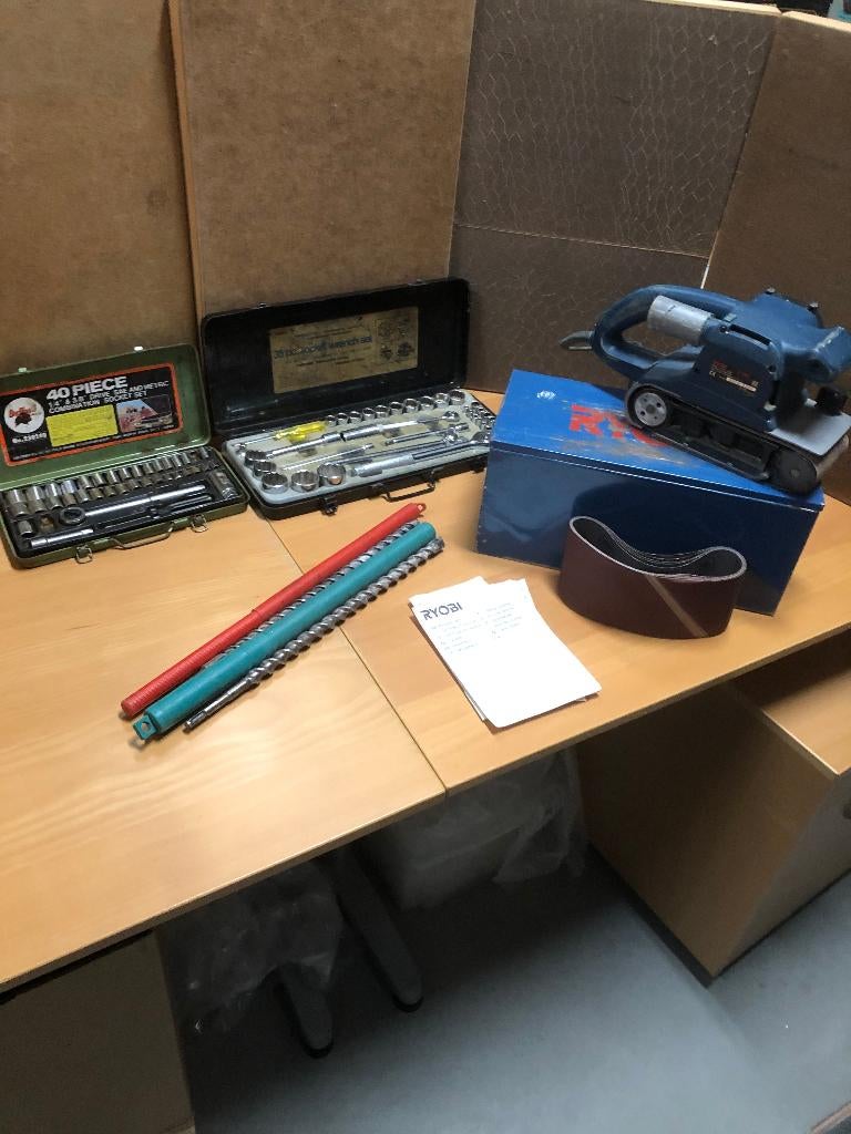 Ryobi Schuurmachine,Buffal en Kinzo Doppenset, Steenboren 2x, Ophalen of Verzenden, Gebruikt, Kolomboormachine
