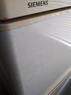 Koelkast combi vriezer merk siemens werkt prima, Ophalen, Gebruikt, 200 liter of meer, Met aparte vriezer