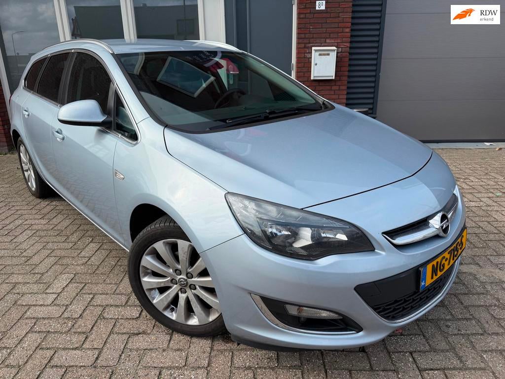 Opel Astra Sports Tourer 1.4 Business + / Leder / Navi / PDC, Auto's, Opel, Voorwielaandrijving, Gebruikt, 4 cilinders, Met garantie (alle)