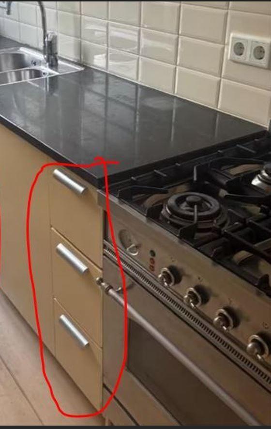 GEZOCHT: Piet zwart bruynzeel 30cm onderkastje, sahara geel, Huis en Inrichting, Keuken | Keukenelementen, Gebruikt, Minder dan 100 cm