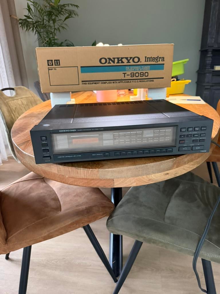 Onkyo T-9090, Ophalen, Zo goed als nieuw