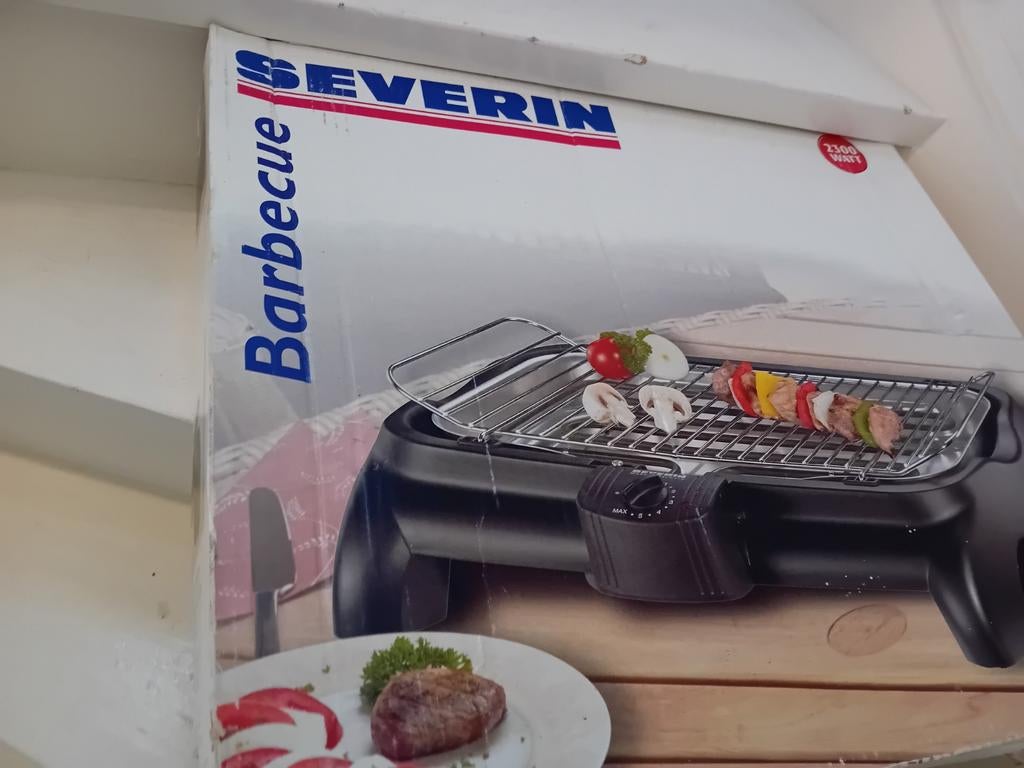 Severin Barbecue 2300W - Nieuw in doos, Tuin en Terras, Elektrische barbecues, Ophalen of Verzenden, Nieuw, Severin