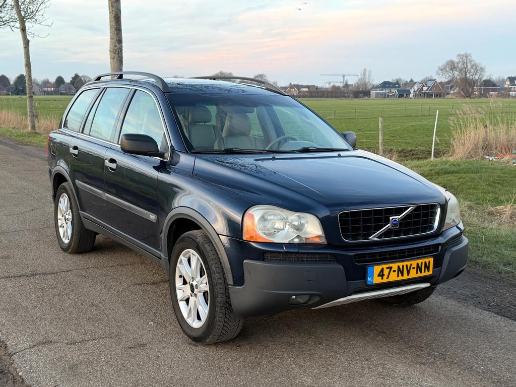 Volvo XC90 2.5 T Exclusive AUT Leder 4WD 7 Persoons, Open dak, Gebruikt, Beige, Blauw