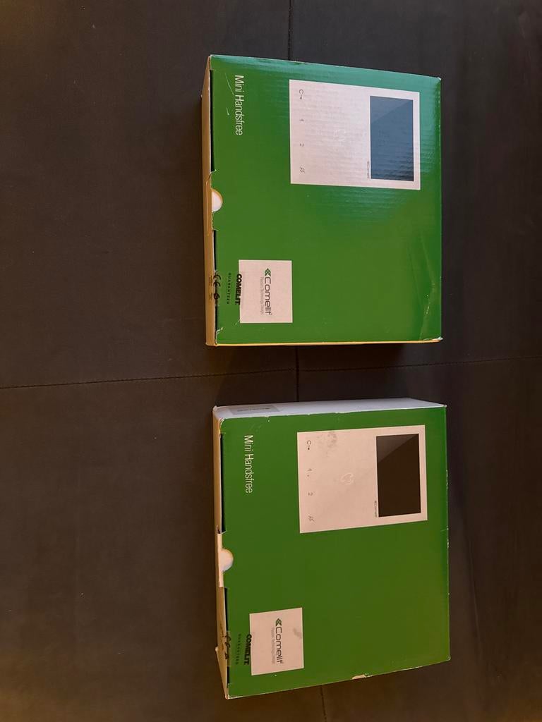 2x Comelit deurtelefoon 6721W - Nieuw in doos, Ophalen of Verzenden, Nieuw, Compleet systeem, Overige soorten