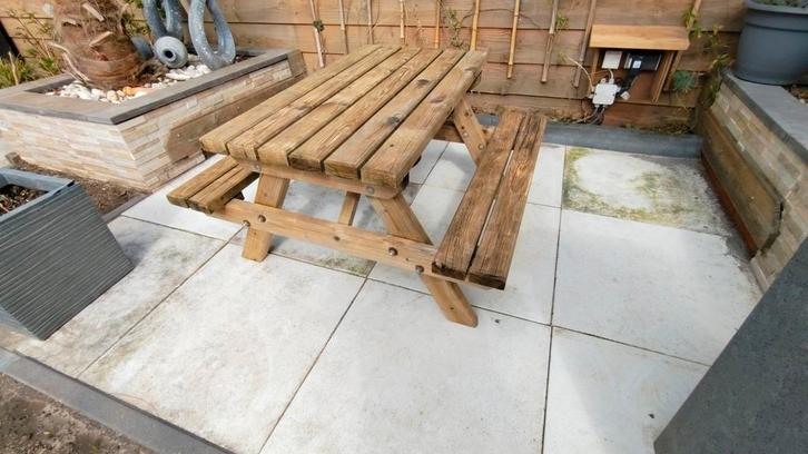 Douglas Kinderpicknicktafel 100x90cm, Tuin en Terras, Picknicktafels, Gebruikt, Rechthoekig, Hout, Kinderpicknicktafel, Ophalen