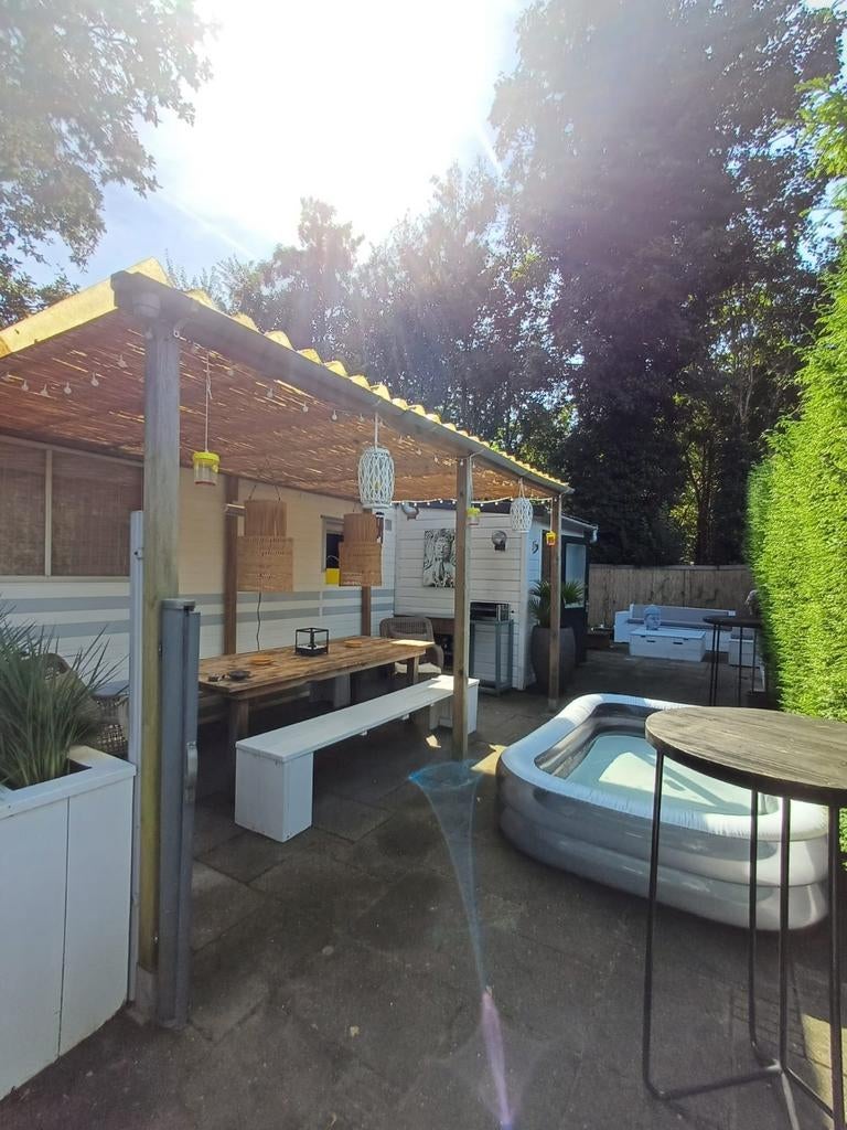 Stacaravan met plek biddinghuizen, Caravans en Kamperen