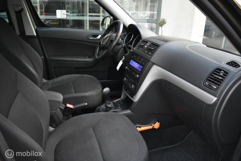 Skoda Yeti 1.8 TSI Elegance 4x4 Xenon|Panodak|Clima|Cruise, Auto's, Skoda, 13 km/l, Euro 5, Stof, 4 cilinders