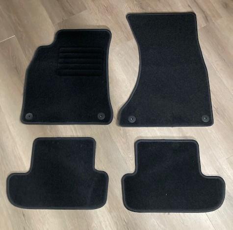 Mattenset voor een Audi A5 Type 8T/8F, Info@schoenek.de, Nieuw, Gabor-Schönek-Straße 1 -5, 93149 Nittenau, Schonek