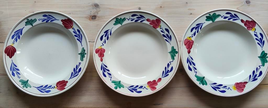 Diverse 'Boerenbont' borden en schotels, Ophalen