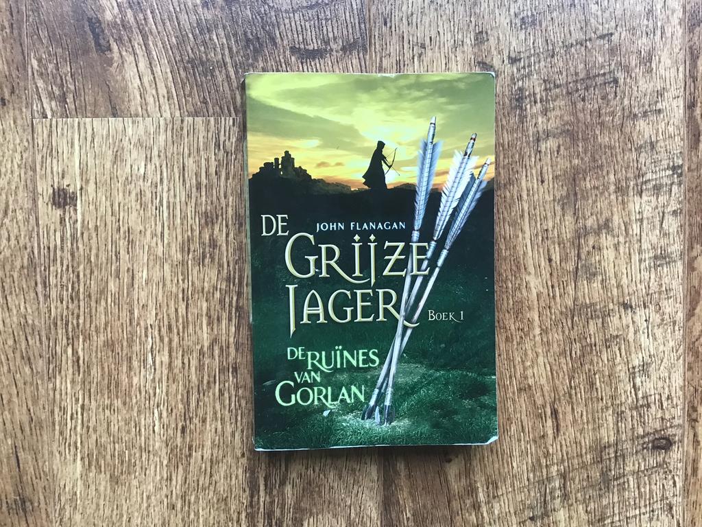 De grijze jager boek 1, Ophalen, Zo goed als nieuw