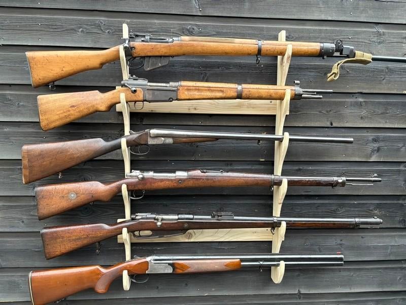 Wand rek T.B.V Geweer Zwartkruit Airsoft, Jacht Schietsport, Verzamelen, Ophalen of Verzenden, Overige soorten, Nederland, Kunstobject