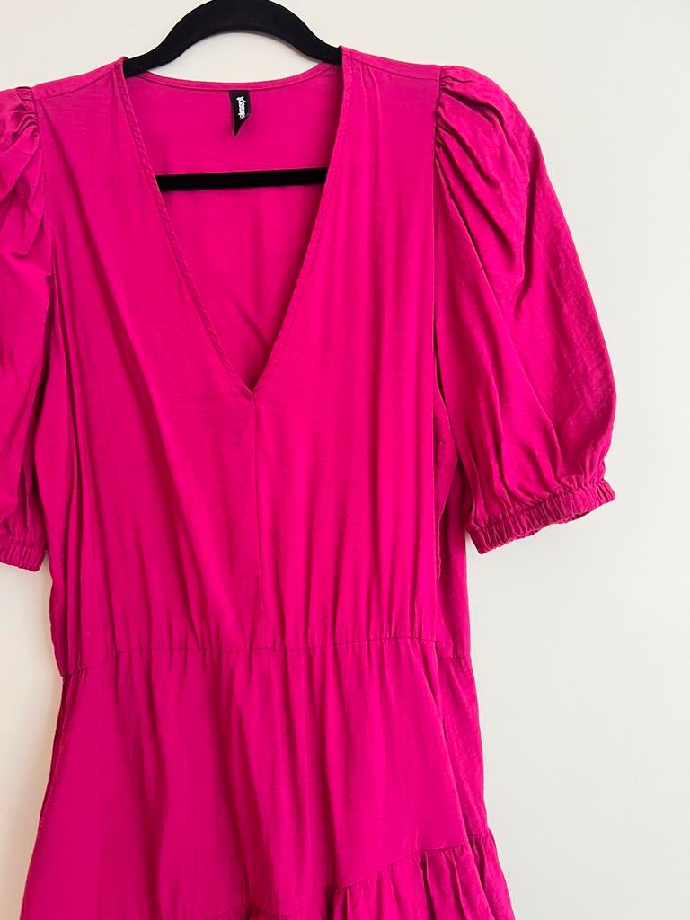 Fuchsia roze viscose jurk ruffles shoeby, Maat 38/40 (M), Ophalen of Verzenden, Zo goed als nieuw, Roze