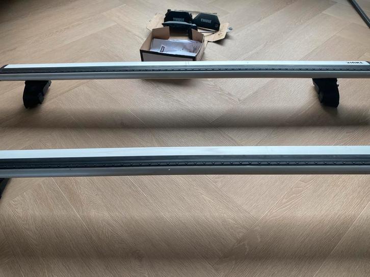 Dakdragers Thule  Wingbar Evo met set voor Volvo xc60, Auto diversen, Dakdragers, Zo goed als nieuw, Ophalen