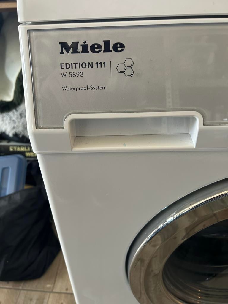 Miele W 5893 Edition 111 Wasmachine - Topkwaliteit, Ophalen, Gebruikt, 8 tot 10 kg, 1600 toeren of meer