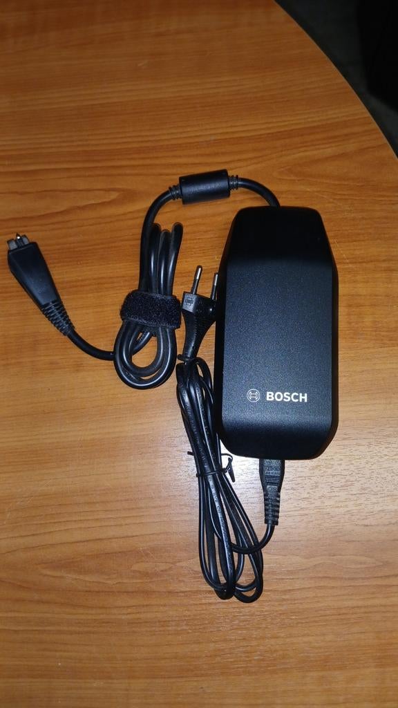 Bosch E-bike Smart Lader BPC3200 2A Nieuw, Ophalen of Verzenden, Nieuw