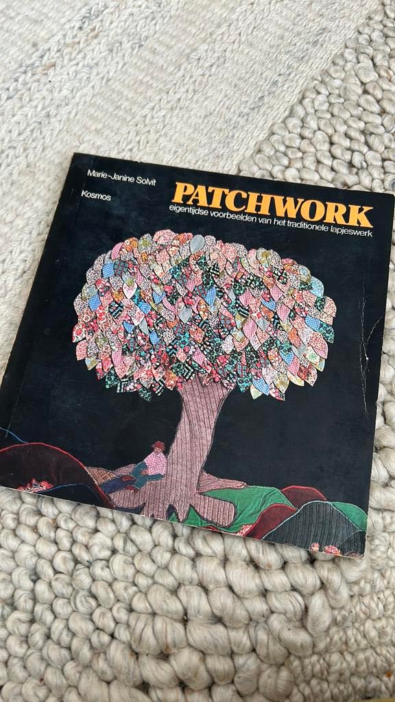 Marie-Janine Solvit Kosmos Patchwork lapjeswerk, Boeken, Ophalen of Verzenden, Gelezen, Borduren en Naaien