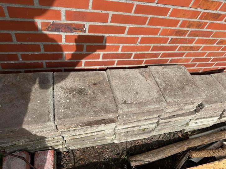 Tegels gratis afhalen, Doe-het-zelf en Verbouw, Tegels, Gebruikt, Vloertegels, Overige materialen, 40 tot 60 cm, 5 tot 10 m², Ophalen