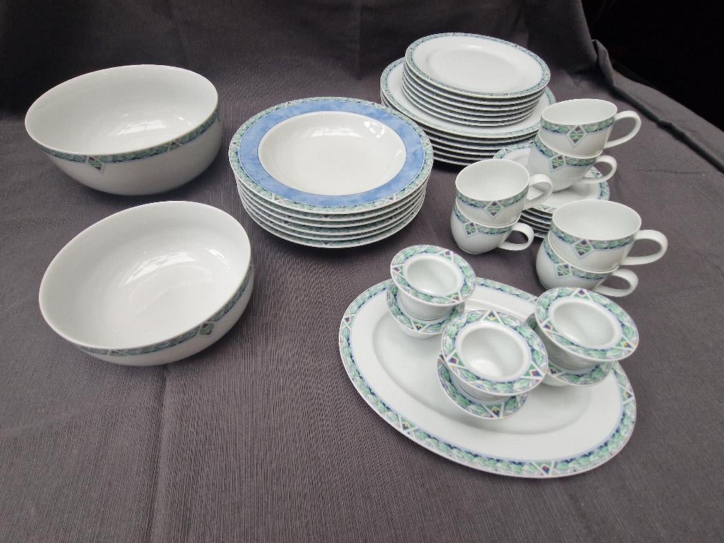 AH servies Arzberg Merison borden, eierdopjes, kopjes IZGST, Ophalen of Verzenden, Zo goed als nieuw, Bord(en), Overige stijlen