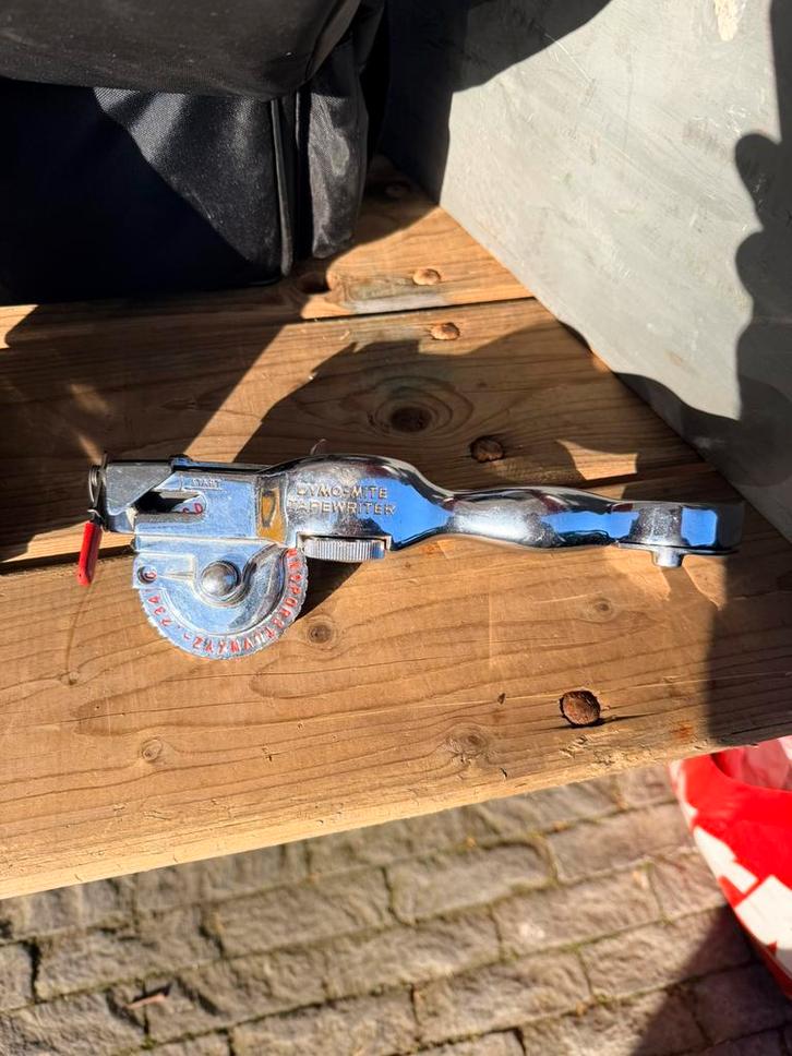 Vintage dymo-mite tapewriter label writer print, Computers en Software, Labelprinters, Zo goed als nieuw, Qwerty, Tape-label, Ophalen of Verzenden