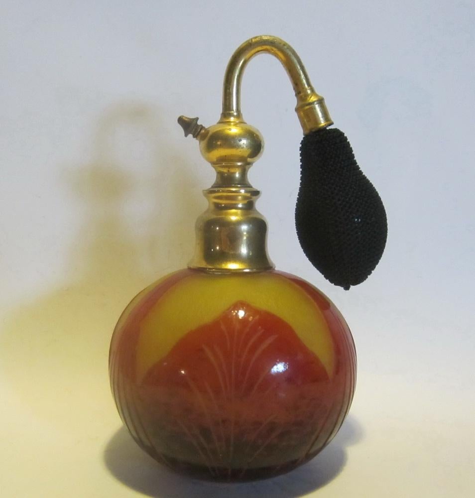 Antieke Le Verre Français/ Schneider vapo cameo glas ca 1920, Verzenden