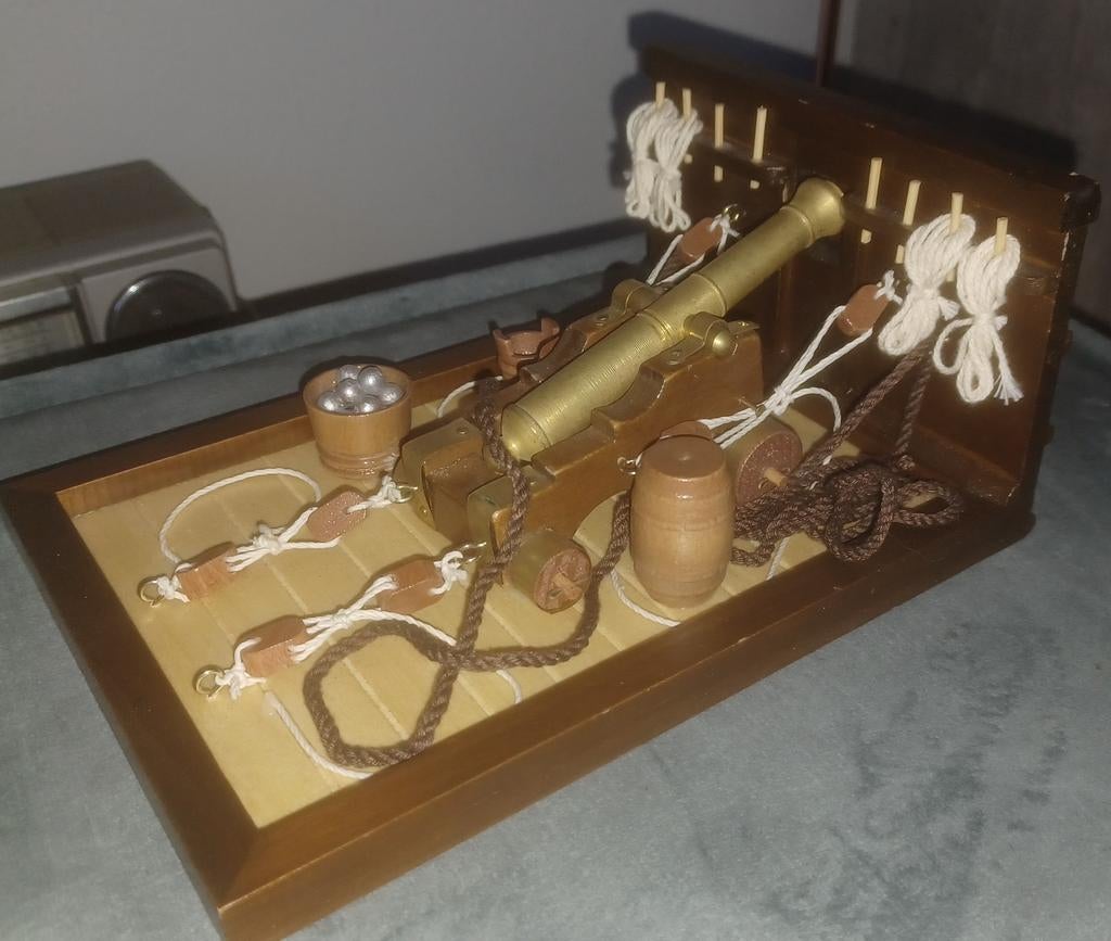 Nelson's Navy Kanon scheepskanon diorama nautica., Ophalen of Verzenden, 1:50 of kleiner