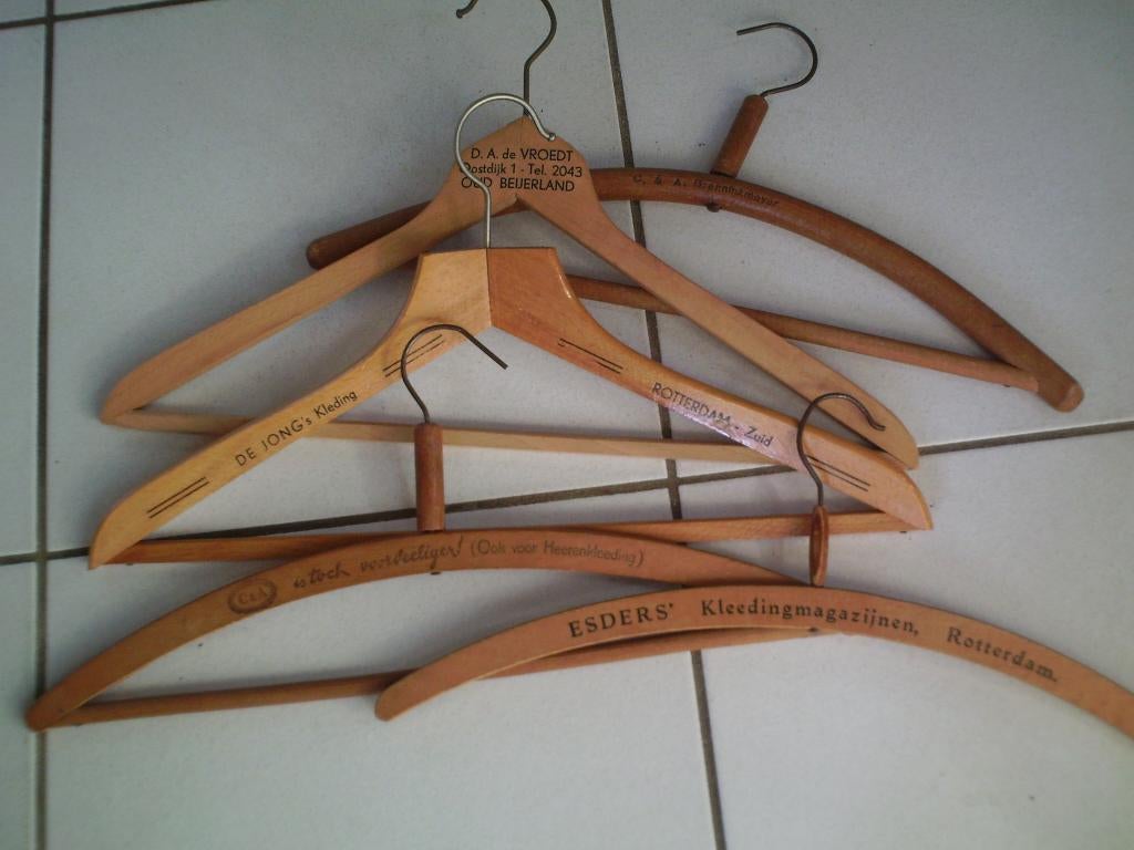 Decoratieve kleerhangers., Antiek en Kunst, Ophalen of Verzenden