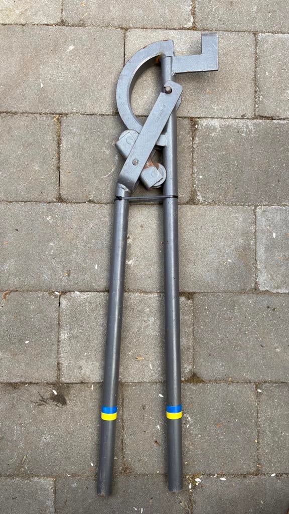 Buigijzer 28mm, Doe-het-zelf en Verbouw, Gereedschap | Handgereedschap, Ophalen, Gebruikt