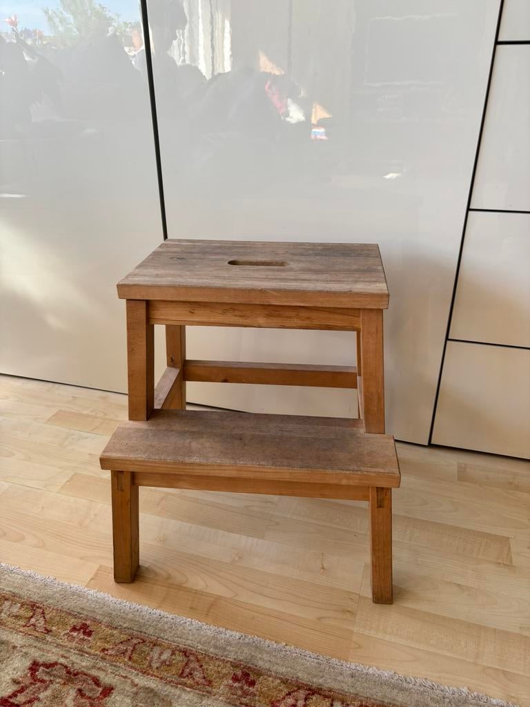 Ikea Bekväm opstapje/krukje (zware variant), Ophalen, Gebruikt, Hout