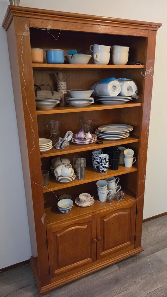 Houten kast met legplanken te koop, Ophalen, Met deur(en), 50 tot 100 cm, 150 tot 200 cm