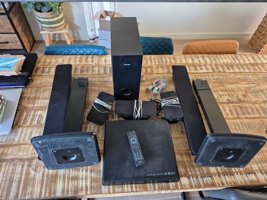 Philips DVD Home Theater Systeem 5.1 Surround Sound, Audio, Tv en Foto, Home Cinema-sets, Gebruikt, Dvd-speler, 5.1-systeem, 70 watt of meer