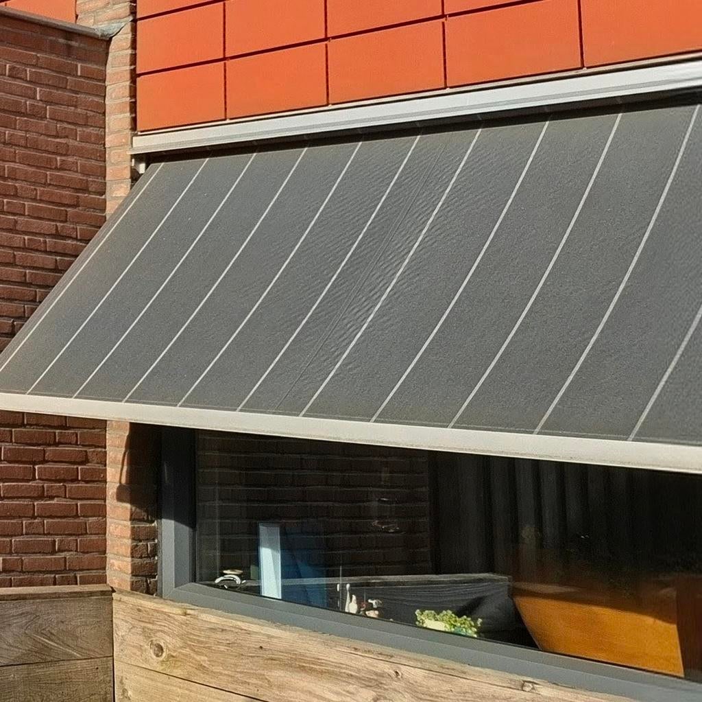 Uitval zonnescherm - Antraciet met witte strepen, Tuin en Terras, Zonneschermen, Ophalen, Gebruikt, 250 cm tot 450 cm, Uitvalscherm