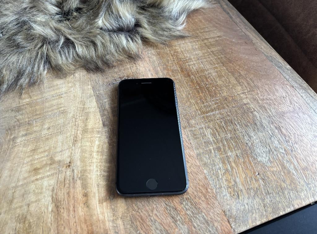 I Phone 8, Zwart, Ophalen of Verzenden, Zo goed als nieuw, 64 GB