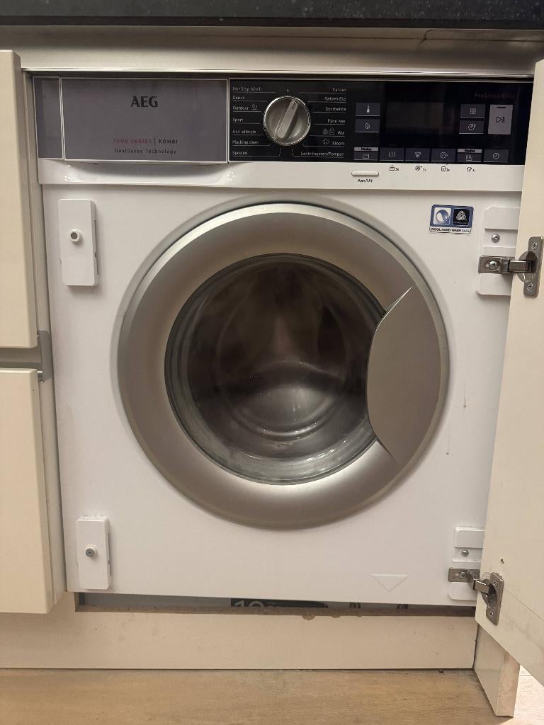 AEG 7000 Series DualSense – Was-droogcombinatie, 6 tot 8 kg, Ophalen, Gebruikt, 85 tot 90 cm