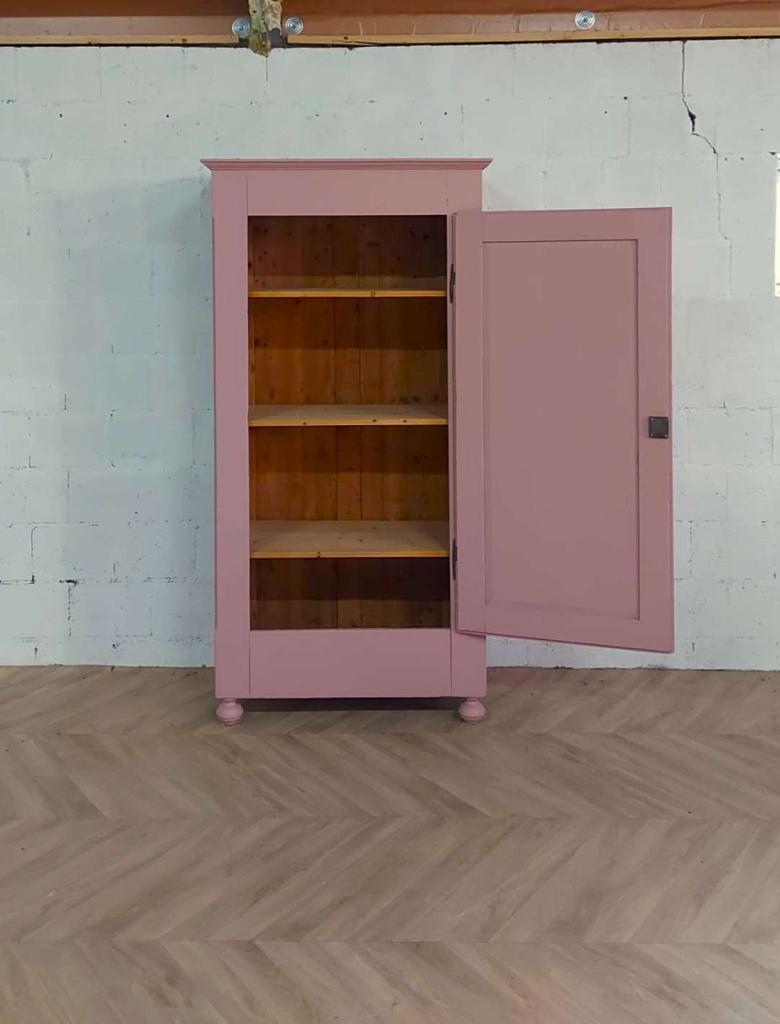Landelijke klassieke kast, eendeurs, legkast, linnenkast, Antiek en Kunst, Antiek | Meubels | Kasten, Ophalen of Verzenden
