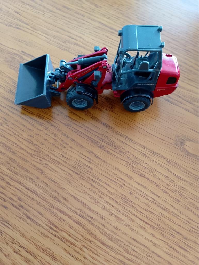 Weidemann 1170 Wiellader Model - Zo goed als nieuw siku, Hobby en Vrije tijd, Modelauto's | 1:32, Ophalen, Zo goed als nieuw, Overige typen