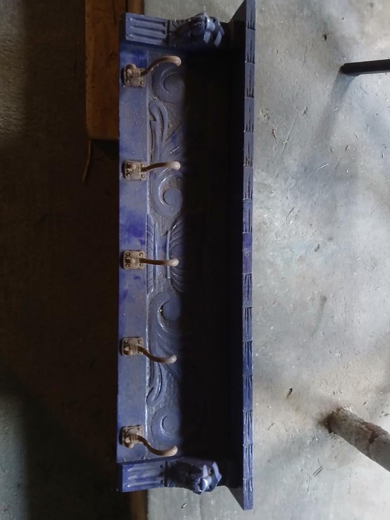 PAARSE wandkapstok met leeuwenkoppen, Huis en Inrichting, Woonaccessoires | Kapstokken, Ophalen of Verzenden