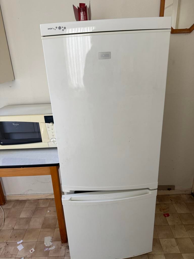 Zanussi Koelkast met Diepvries - Gebruikt, 150 tot 200 liter, Gebruikt, Ophalen of Verzenden, 140 tot 160 cm